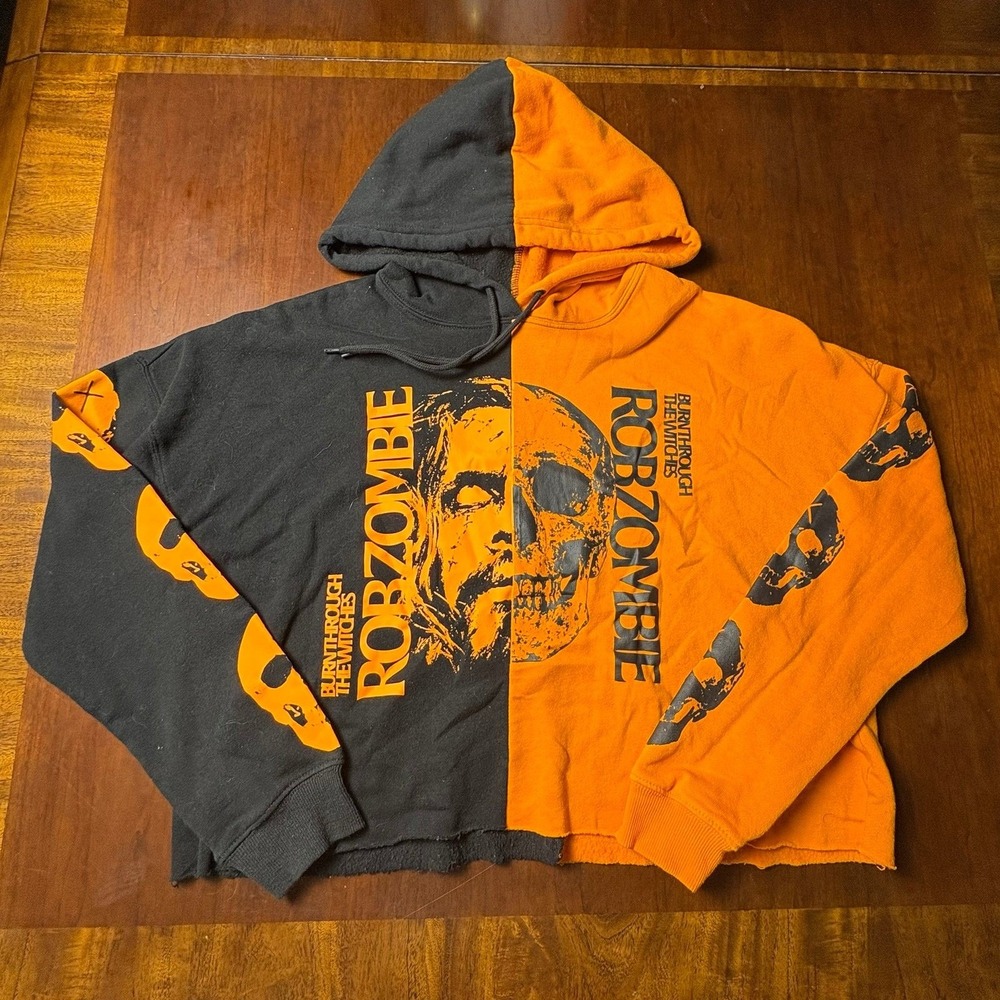 Rob Zombie Hot Topic 2022 Split Black Orange Cropped Graphic Hoodie Medium